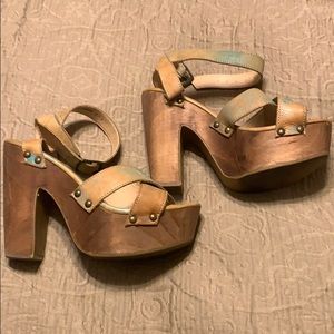 BED STU women’s 7.5 wooden heel